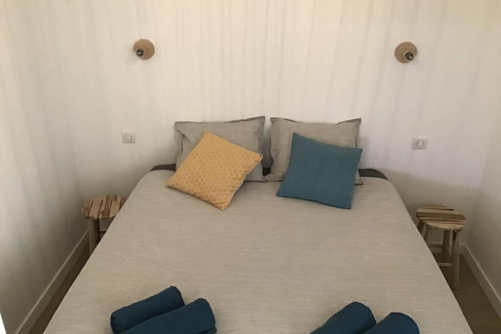 Appartement 2 Chambres Refait A Neuf, Climatise, A 2 Min De La Mer Nice Exterior photo